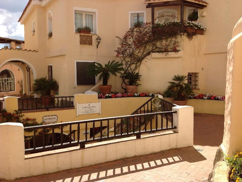 Residence Costa Ruja Portisco Zewnętrze zdjęcie