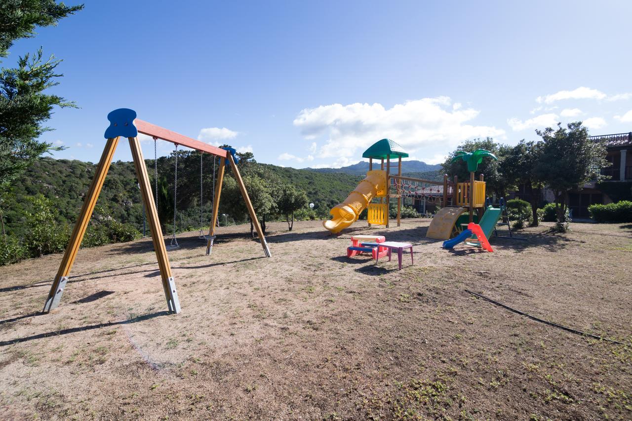 Residence Costa Ruja Portisco Zewnętrze zdjęcie
