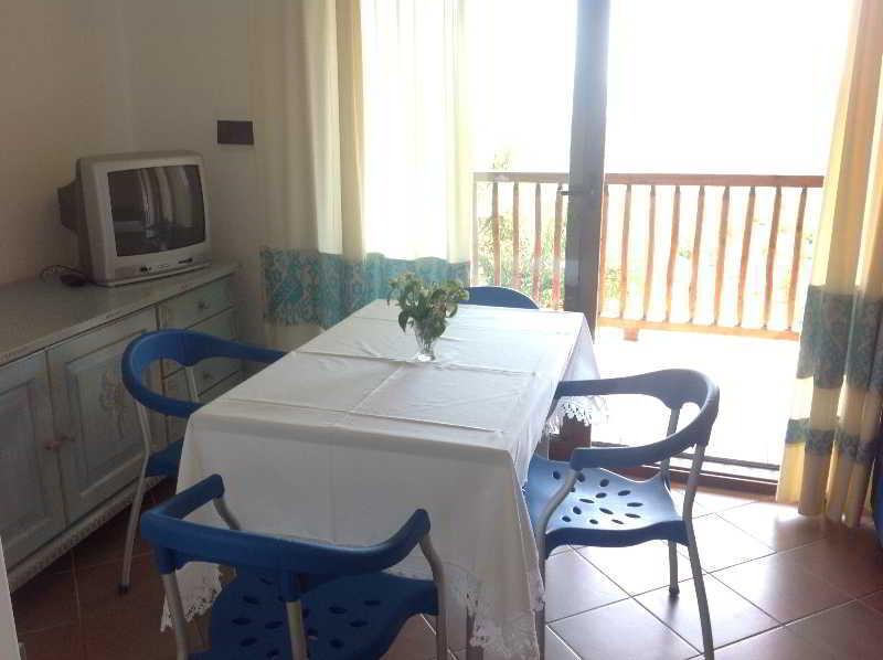 Residence Costa Ruja Portisco Zewnętrze zdjęcie