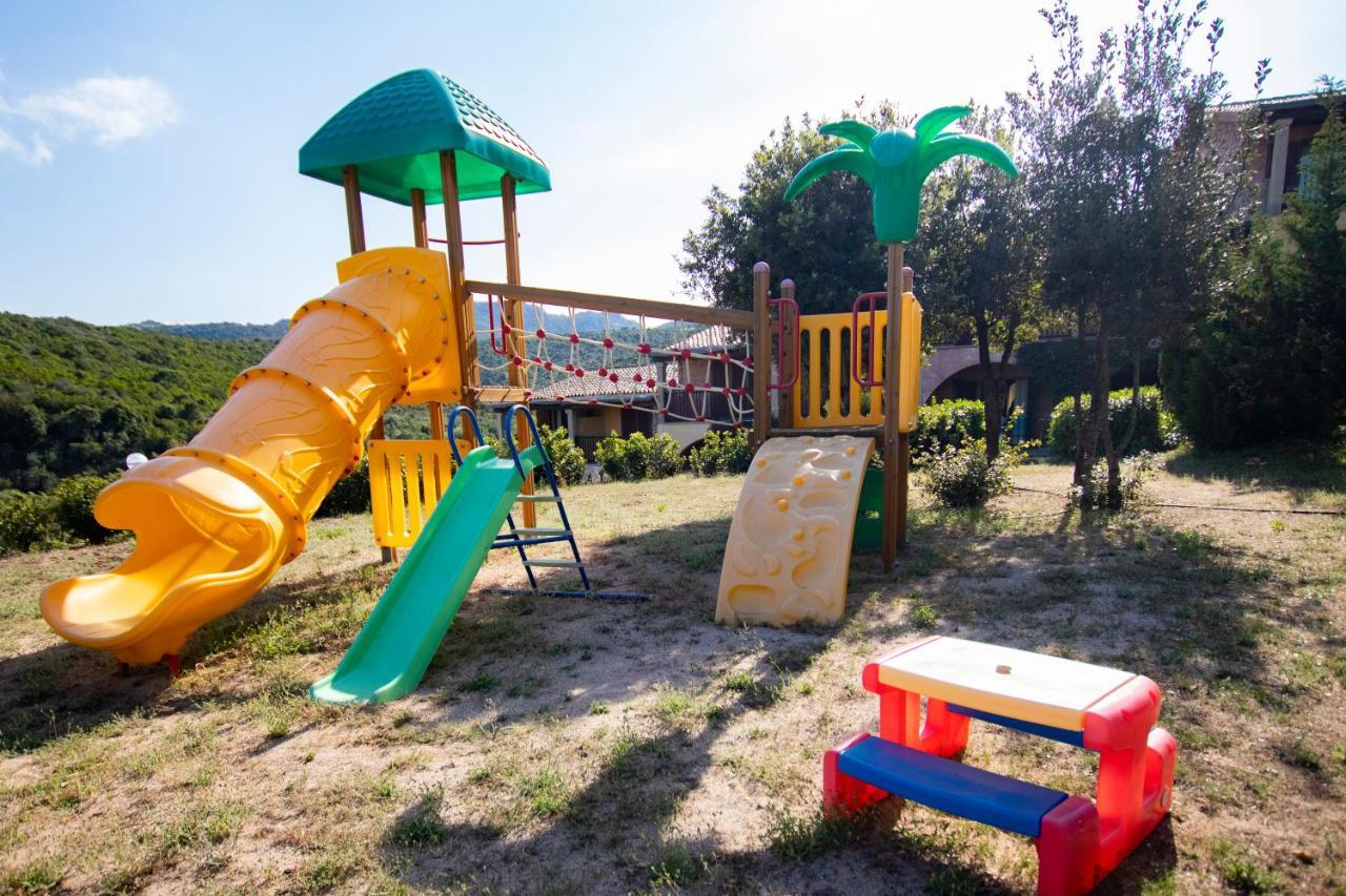 Residence Costa Ruja Portisco Zewnętrze zdjęcie